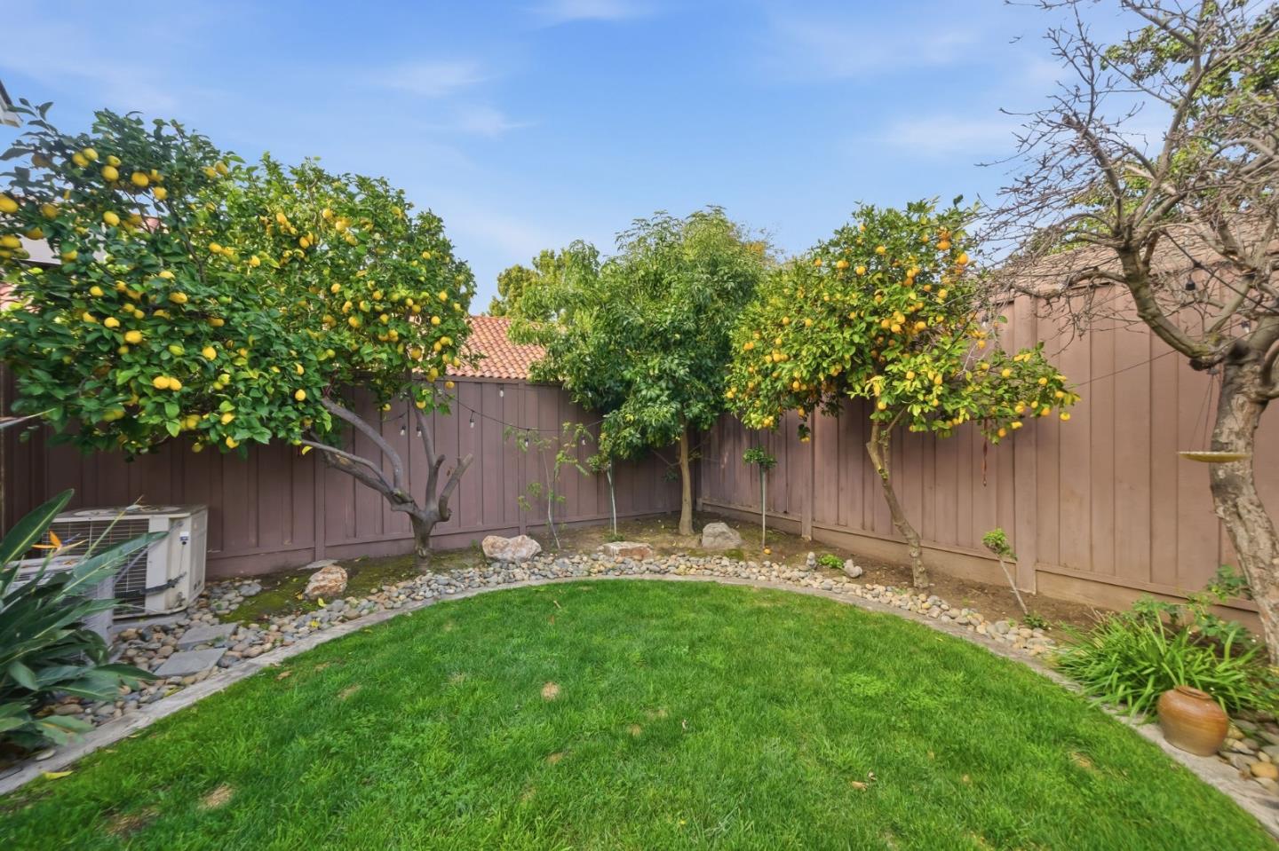 Detail Gallery Image 22 of 45 For 664 Morse St, San Jose,  CA 95126 - 4 Beds | 3 Baths