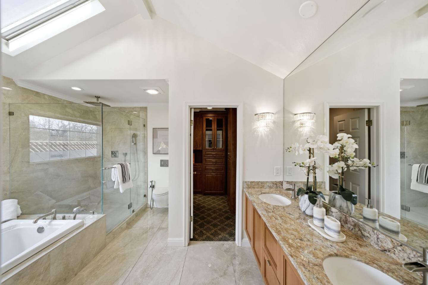 Detail Gallery Image 33 of 45 For 664 Morse St, San Jose,  CA 95126 - 4 Beds | 3 Baths