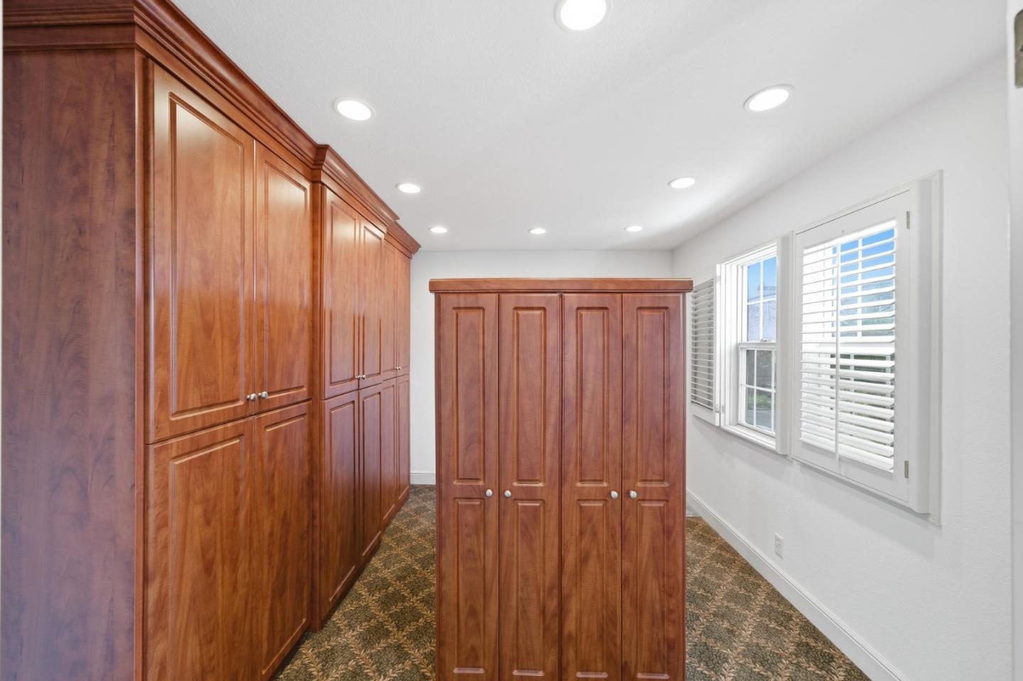 Detail Gallery Image 37 of 45 For 664 Morse St, San Jose,  CA 95126 - 4 Beds | 3 Baths