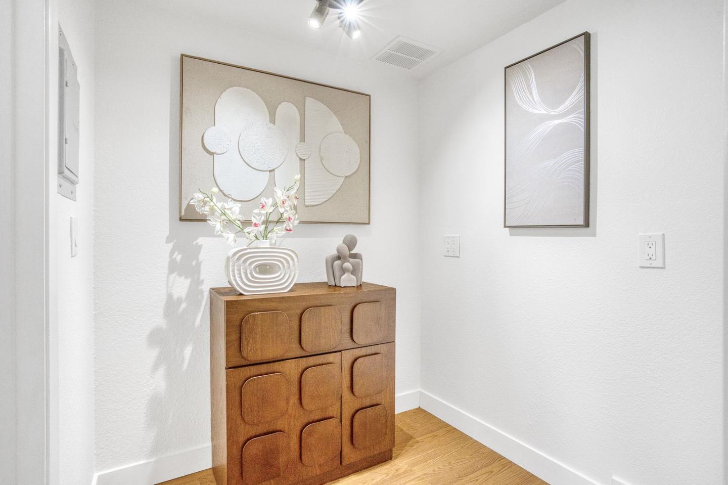 Photo #20: ML82036431 Listing: Photo #20