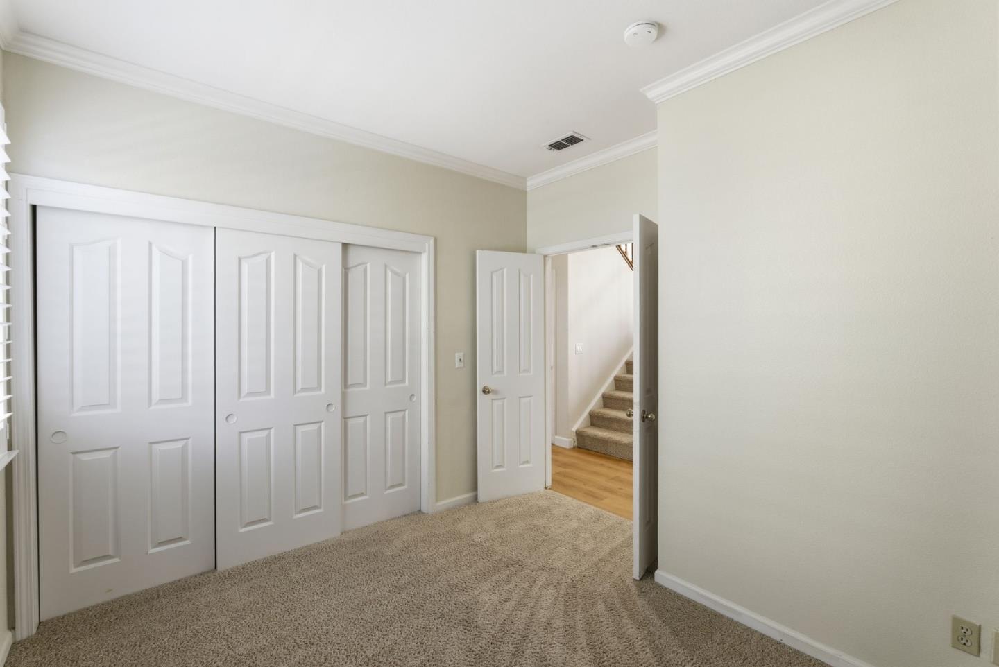 Detail Gallery Image 32 of 42 For 113 Derry Ct, Vacaville,  CA 95688 - 4 Beds | 2/1 Baths