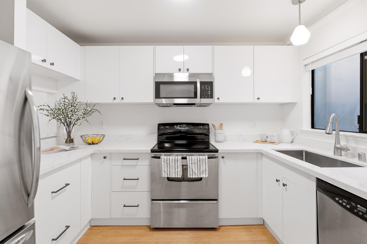 Photo #7: ML82036433 Listing: Photo #7