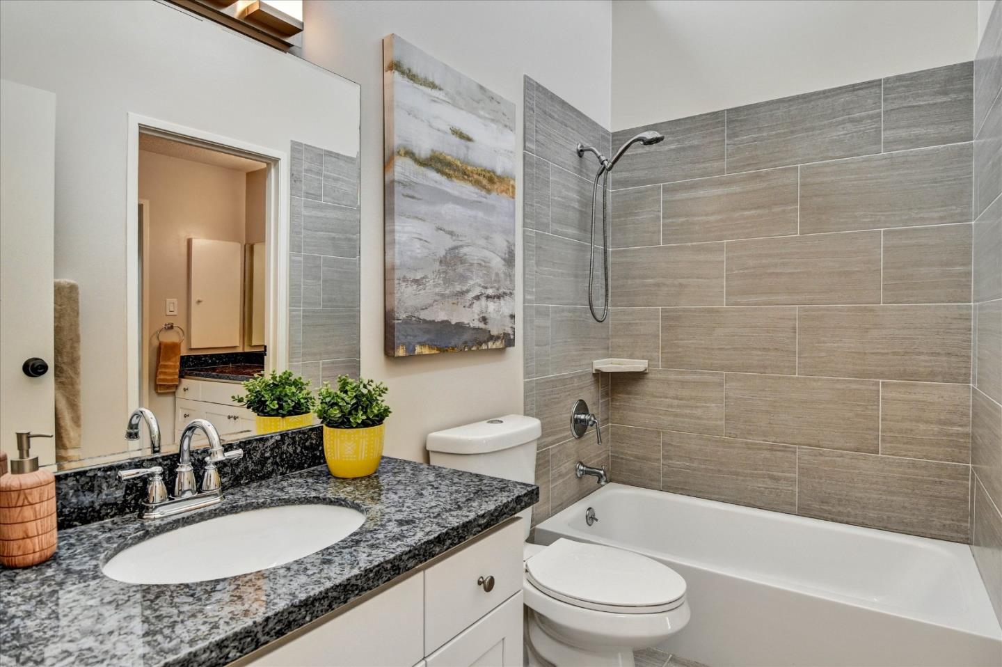 Photo #23: ML82036435 Listing: Photo #23