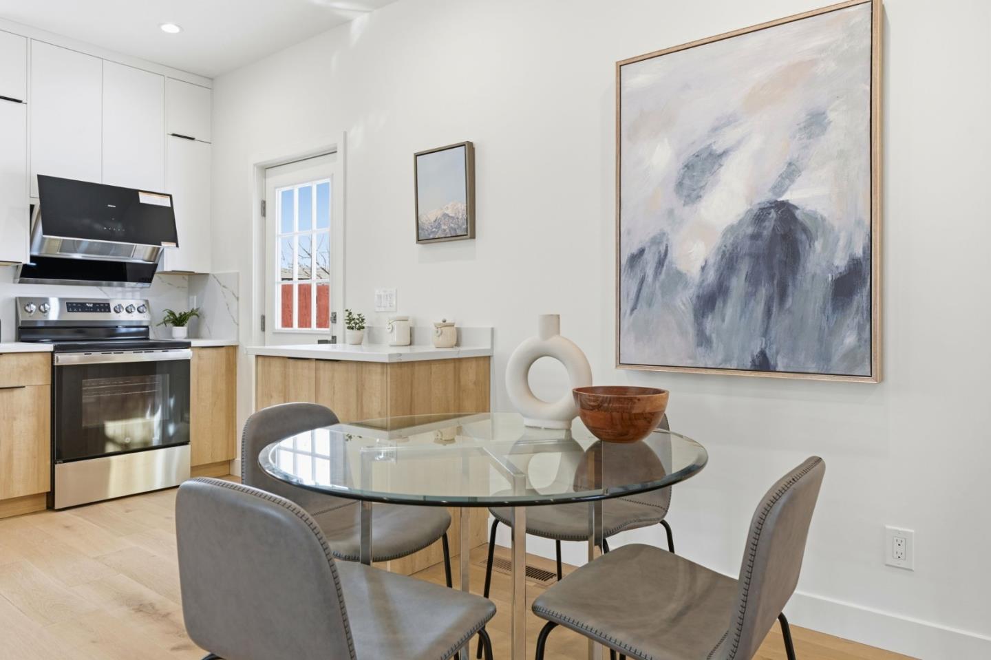 Detail Gallery Image 13 of 44 For 2514 Parkland Ct, Santa Clara,  CA 95051 - 5 Beds | 4 Baths