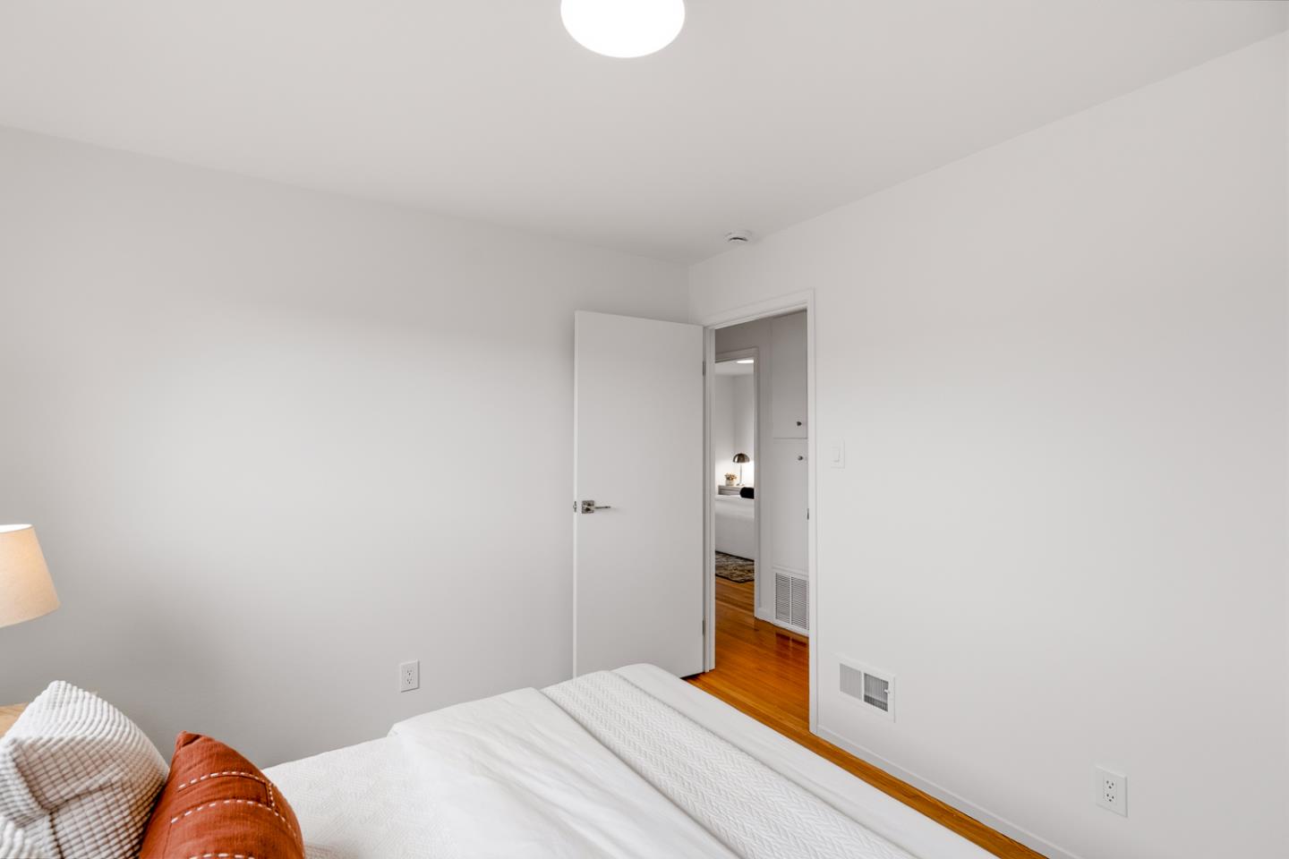 Detail Gallery Image 17 of 39 For 91 Wakefield Ave, Daly City,  CA 94015 - 4 Beds | 3 Baths