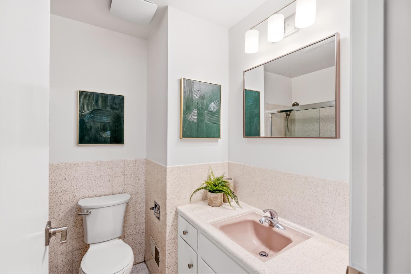 Detail Gallery Image 19 of 39 For 91 Wakefield Ave, Daly City,  CA 94015 - 4 Beds | 3 Baths