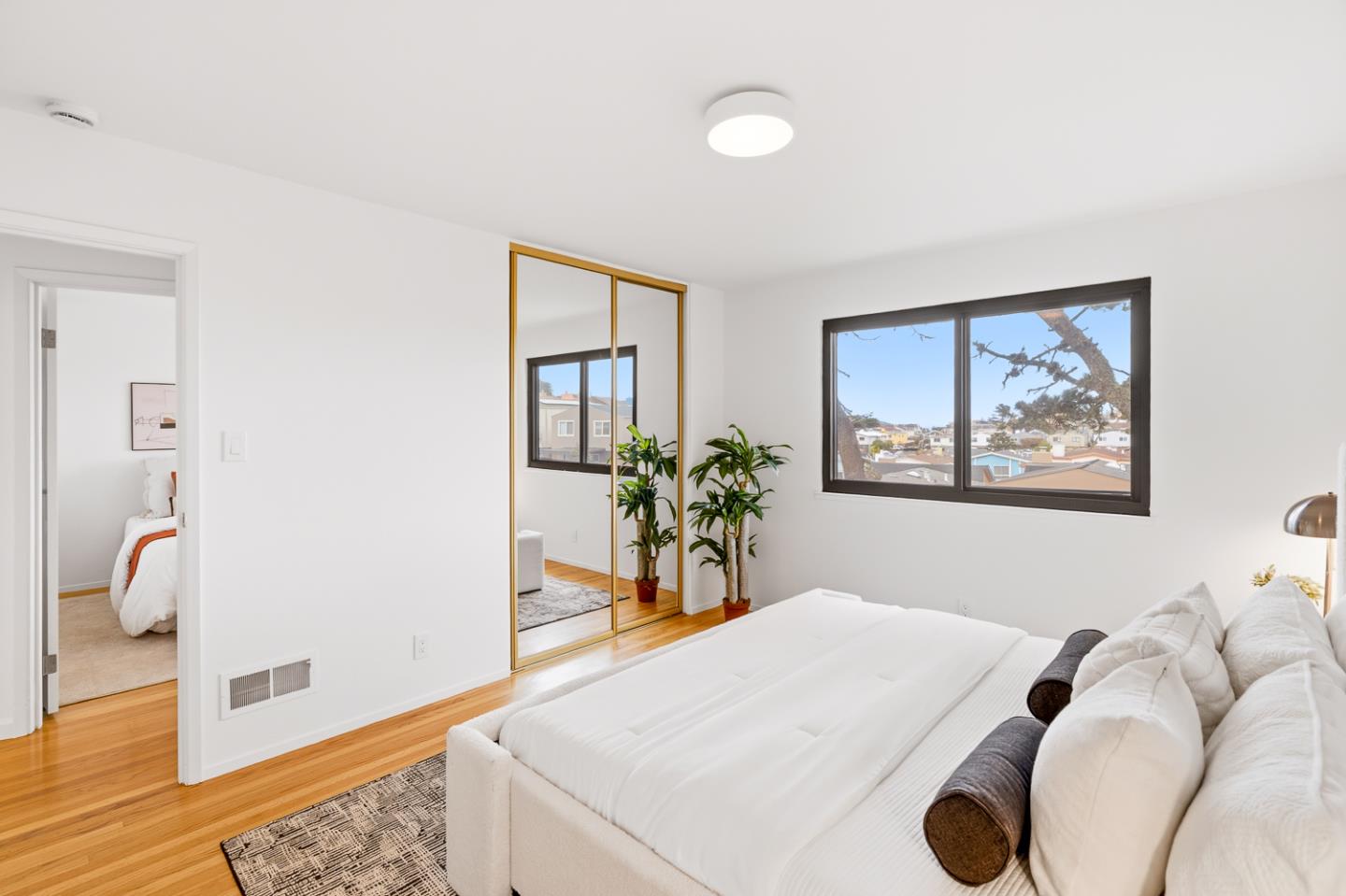 Detail Gallery Image 24 of 39 For 91 Wakefield Ave, Daly City,  CA 94015 - 4 Beds | 3 Baths