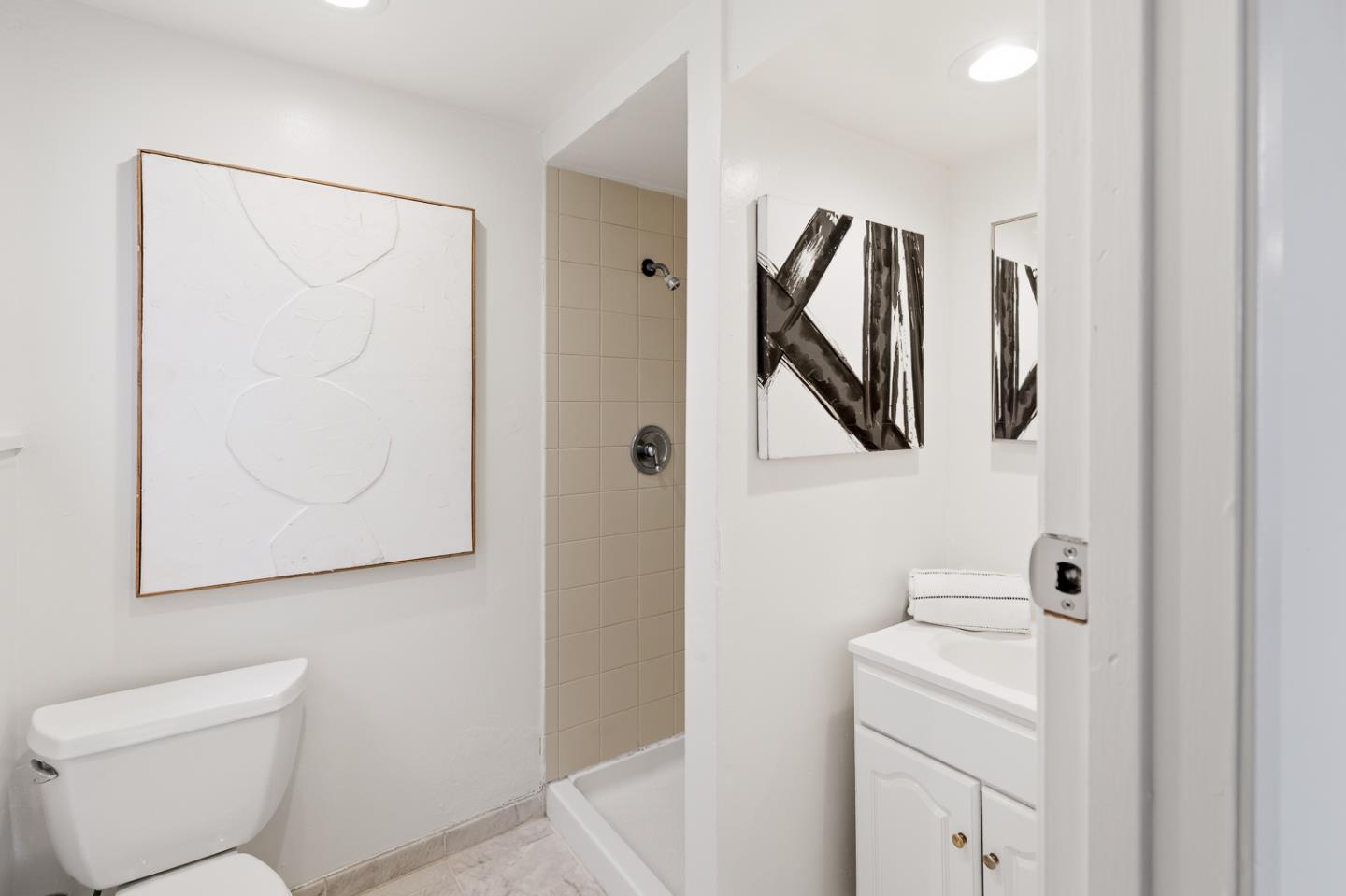 Detail Gallery Image 31 of 39 For 91 Wakefield Ave, Daly City,  CA 94015 - 4 Beds | 3 Baths