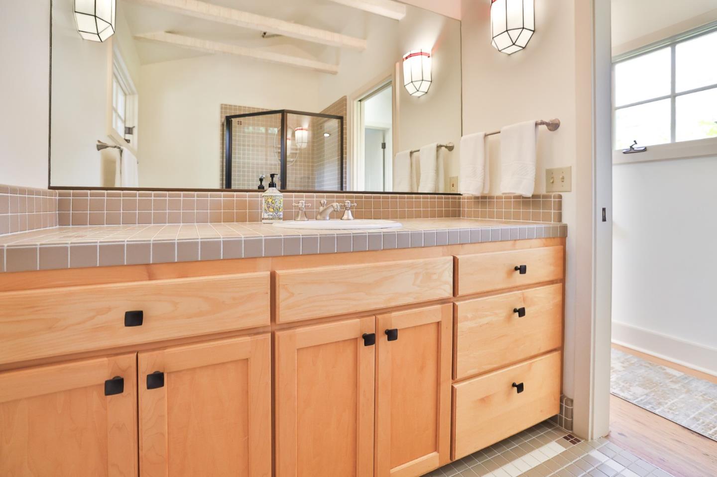 Detail Gallery Image 18 of 22 For 0 Se 4th Ave- 3se of Torres,, Carmel,  CA 93923 - 2 Beds | 2 Baths