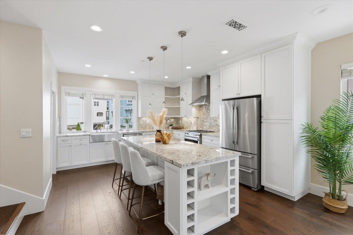 Detail Gallery Image 13 of 51 For 251 Firefly Ter, Fremont,  CA 94539 - 4 Beds | 3/1 Baths