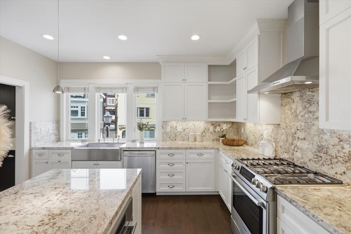 Detail Gallery Image 16 of 51 For 251 Firefly Ter, Fremont,  CA 94539 - 4 Beds | 3/1 Baths