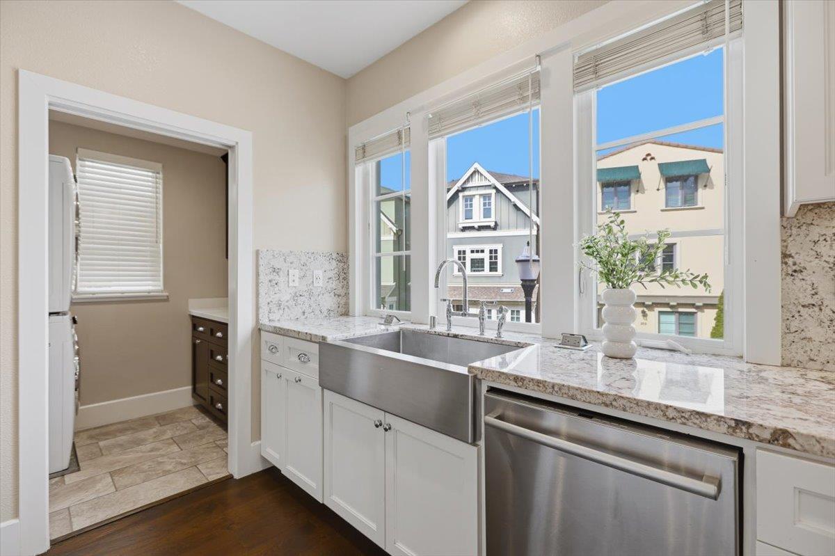 Detail Gallery Image 17 of 51 For 251 Firefly Ter, Fremont,  CA 94539 - 4 Beds | 3/1 Baths