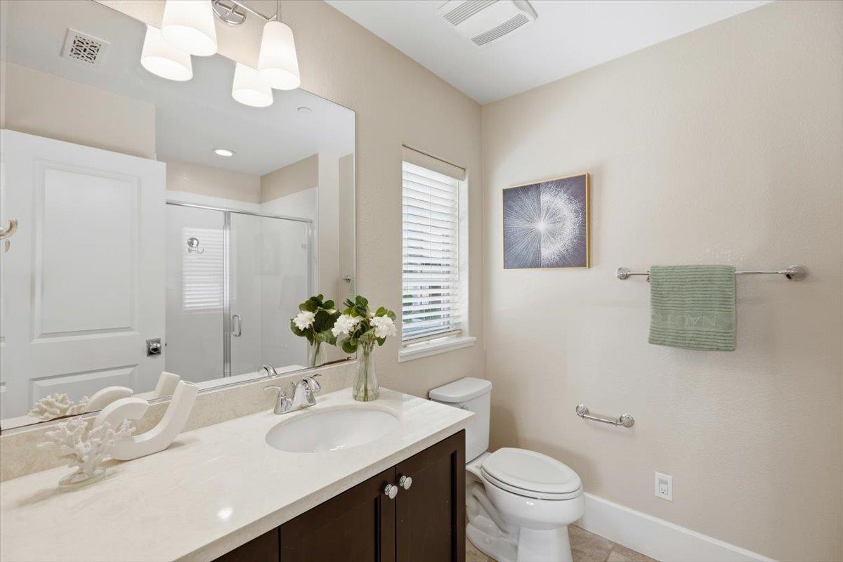 Detail Gallery Image 22 of 51 For 251 Firefly Ter, Fremont,  CA 94539 - 4 Beds | 3/1 Baths
