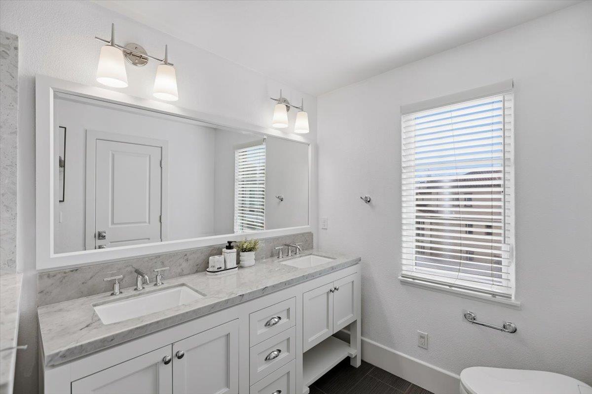 Detail Gallery Image 27 of 51 For 251 Firefly Ter, Fremont,  CA 94539 - 4 Beds | 3/1 Baths