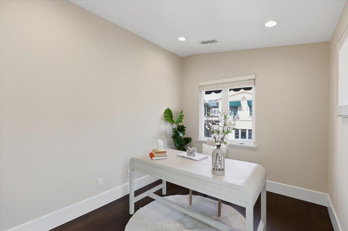 Detail Gallery Image 31 of 51 For 251 Firefly Ter, Fremont,  CA 94539 - 4 Beds | 3/1 Baths