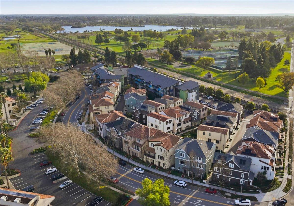 Detail Gallery Image 47 of 51 For 251 Firefly Ter, Fremont,  CA 94539 - 4 Beds | 3/1 Baths