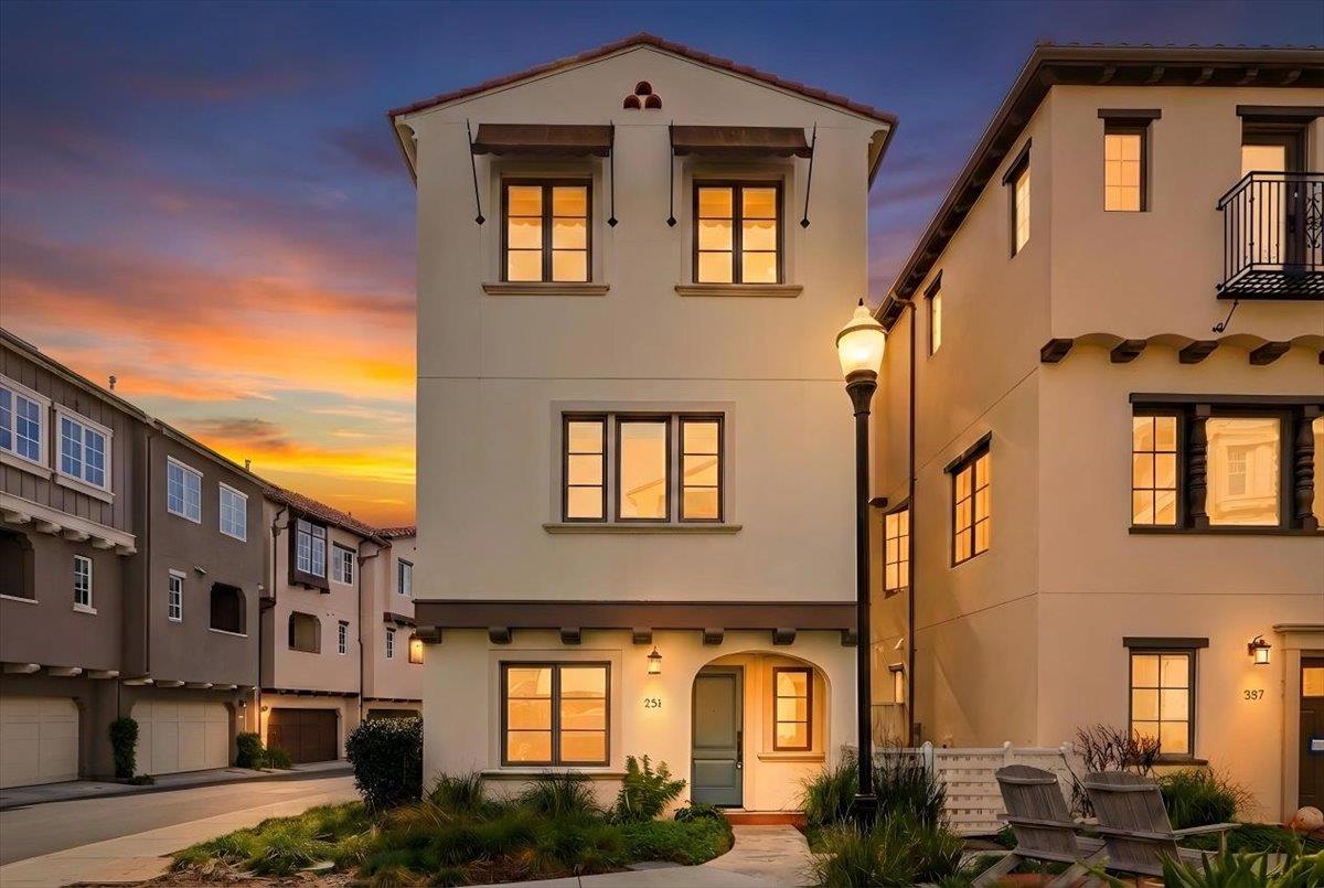 Detail Gallery Image 50 of 51 For 251 Firefly Ter, Fremont,  CA 94539 - 4 Beds | 3/1 Baths