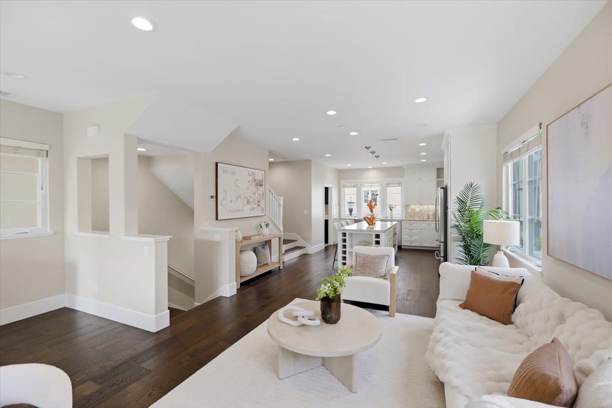 Detail Gallery Image 7 of 51 For 251 Firefly Ter, Fremont,  CA 94539 - 4 Beds | 3/1 Baths