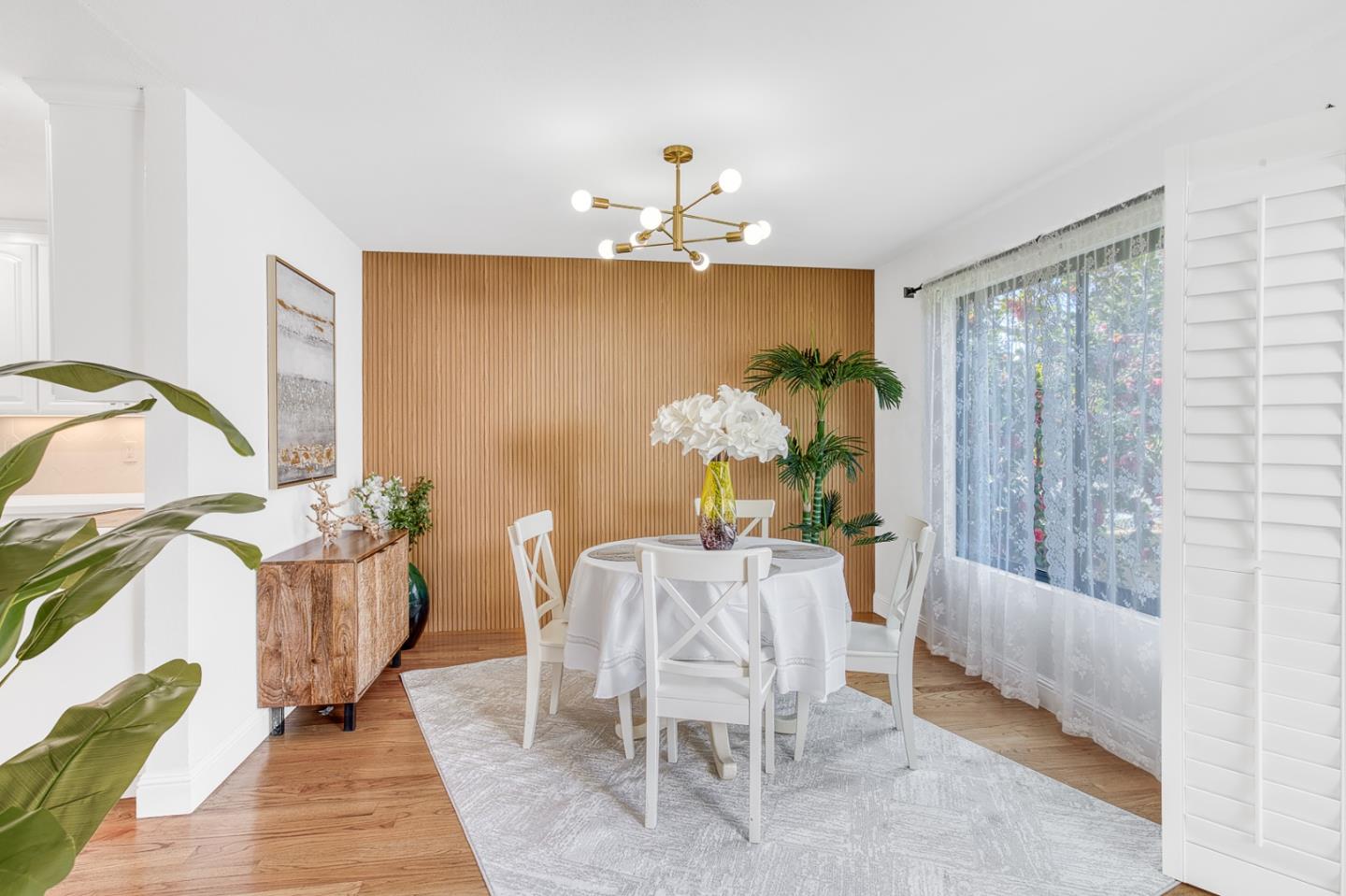 Photo #4: ML82036445 Listing: Photo #4