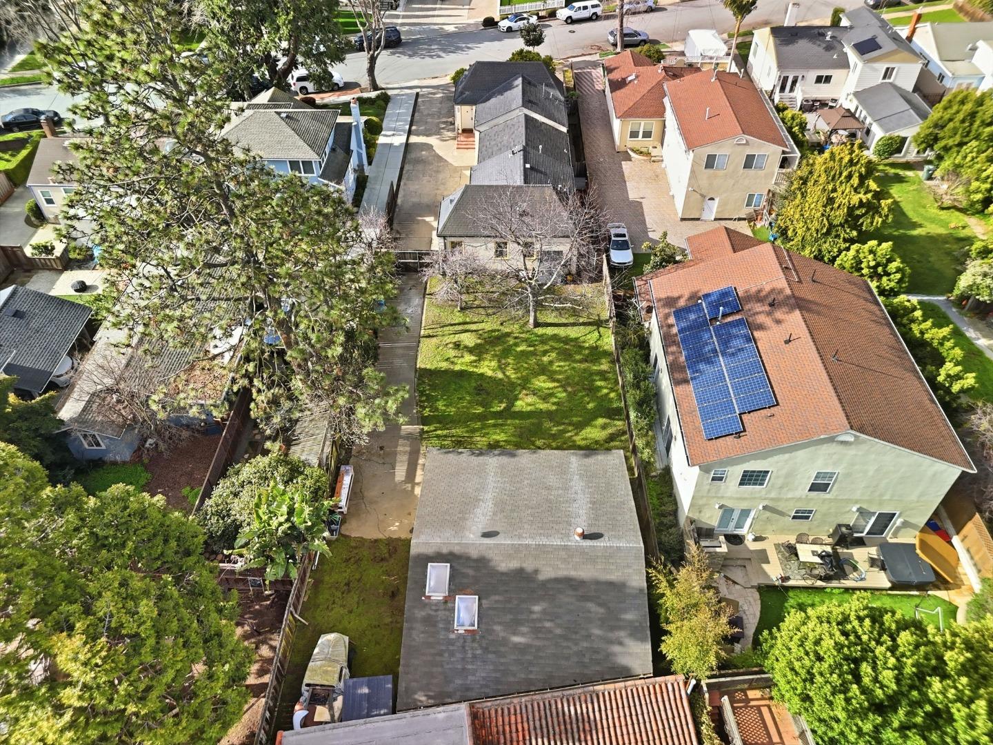 Detail Gallery Image 51 of 57 For 728 Laurel Ave, Burlingame,  CA 94010 - – Beds | – Baths