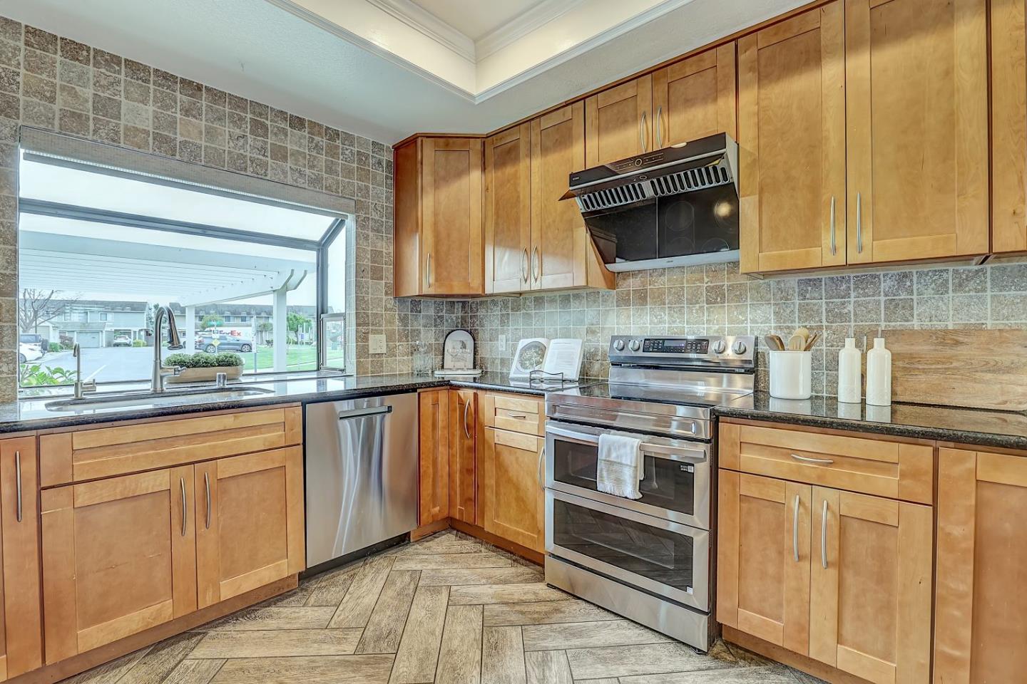 Photo #7: ML82036452 Listing: Photo #7