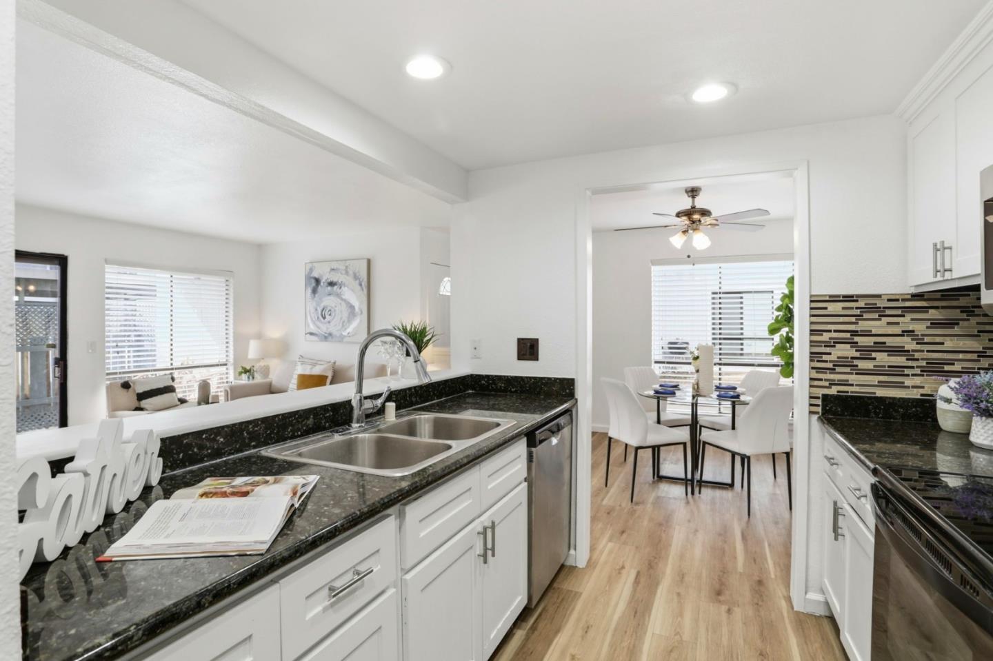 Detail Gallery Image 15 of 36 For 3819 7 Trees Blvd #303,  San Jose,  CA 95111 - 2 Beds | 2 Baths