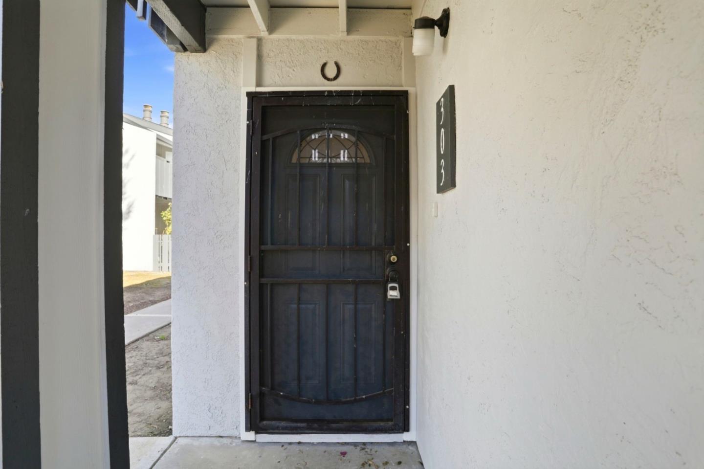 Detail Gallery Image 3 of 36 For 3819 7 Trees Blvd #303,  San Jose,  CA 95111 - 2 Beds | 2 Baths