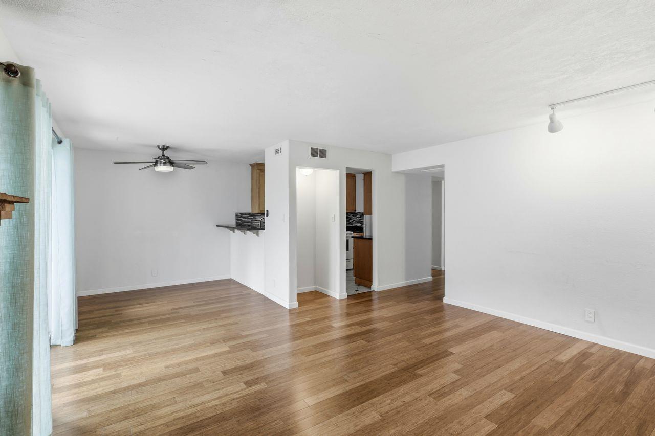 Detail Gallery Image 6 of 25 For 1925 46th Ave #169,  Capitola,  CA 95010 - 2 Beds | 1/1 Baths