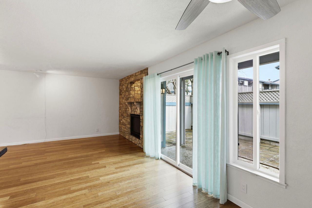 Detail Gallery Image 9 of 25 For 1925 46th Ave #169,  Capitola,  CA 95010 - 2 Beds | 1/1 Baths