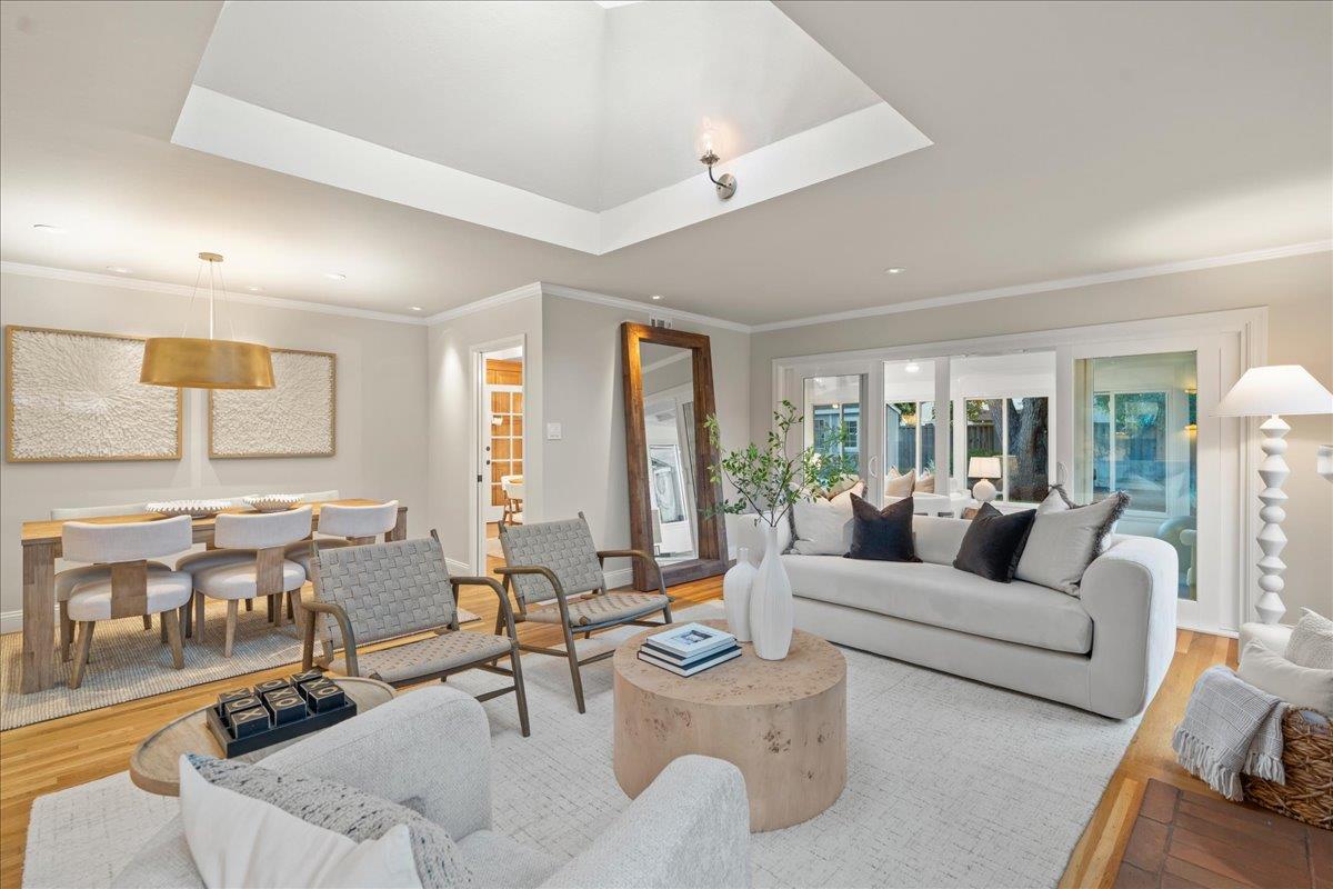 Detail Gallery Image 9 of 52 For 1607 Grace Ave, San Jose,  CA 95125 - 4 Beds | 2 Baths