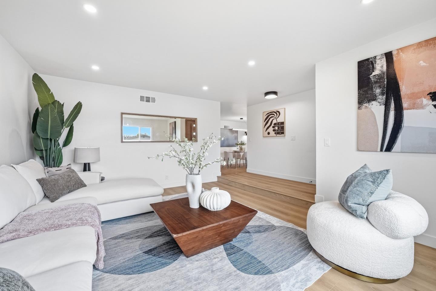 Detail Gallery Image 7 of 38 For 444 Gridley St, San Jose,  CA 95127 - 4 Beds | 2 Baths