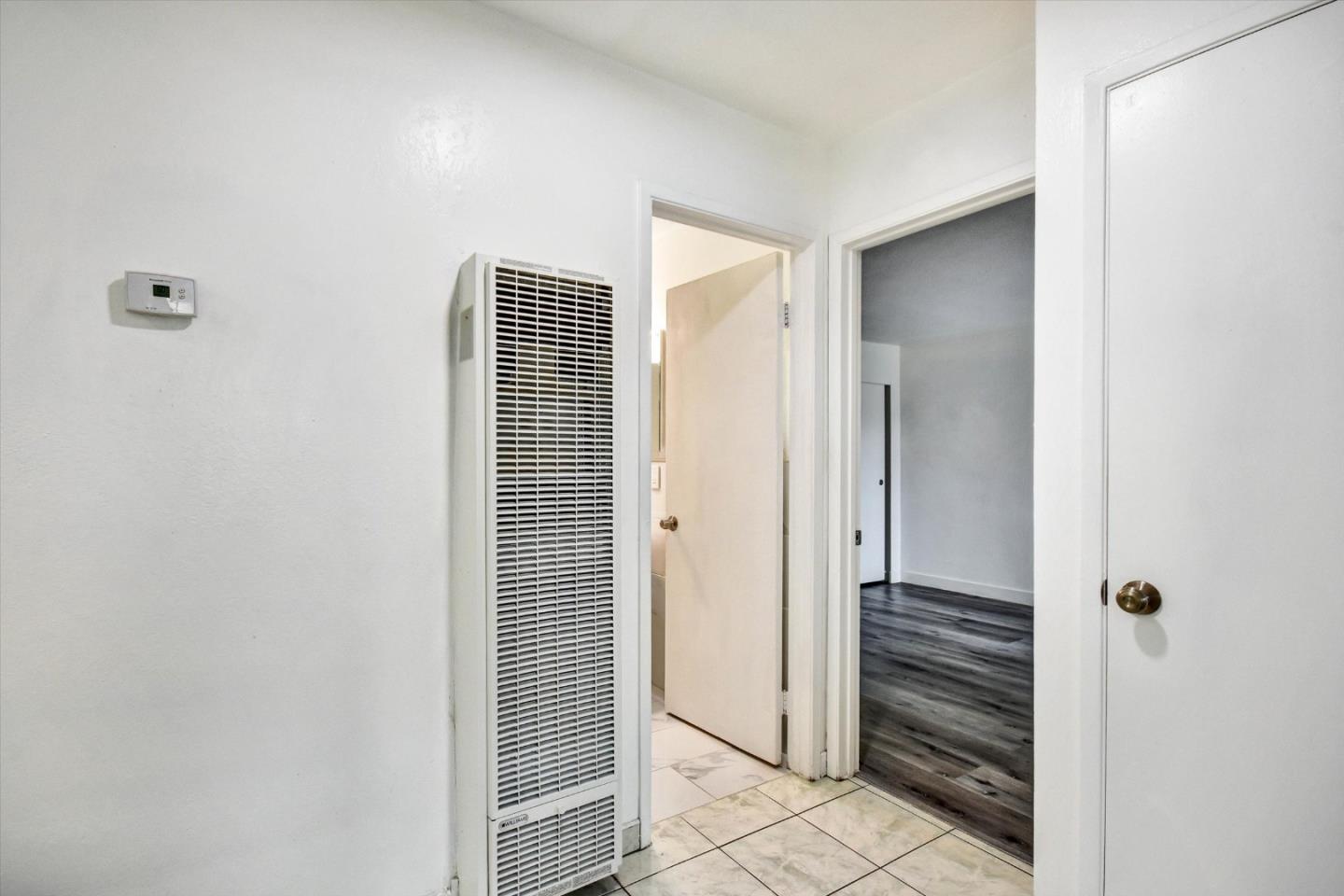 Detail Gallery Image 11 of 25 For 1262 Turtlerock Dr, San Jose,  CA 95122 - 4 Beds | 2 Baths