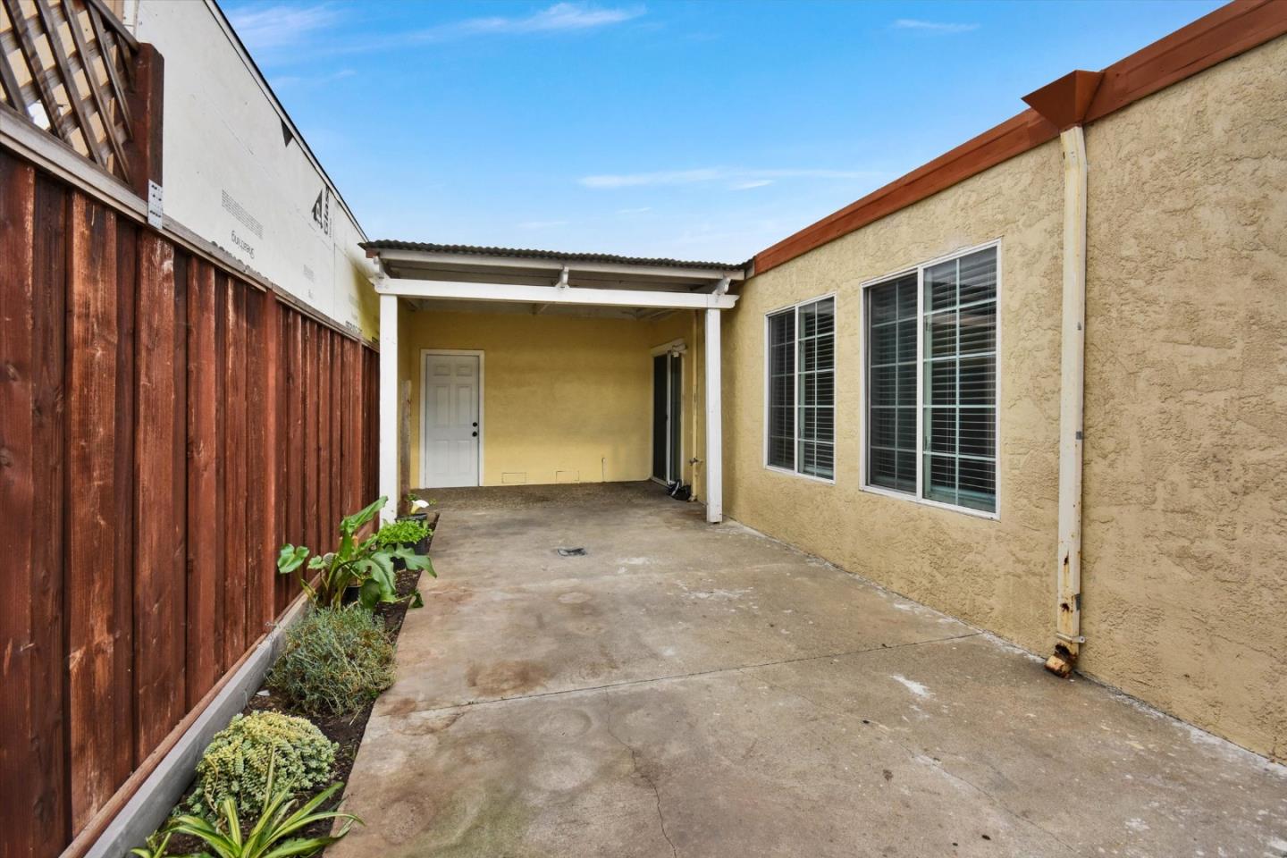 Detail Gallery Image 24 of 25 For 1262 Turtlerock Dr, San Jose,  CA 95122 - 4 Beds | 2 Baths