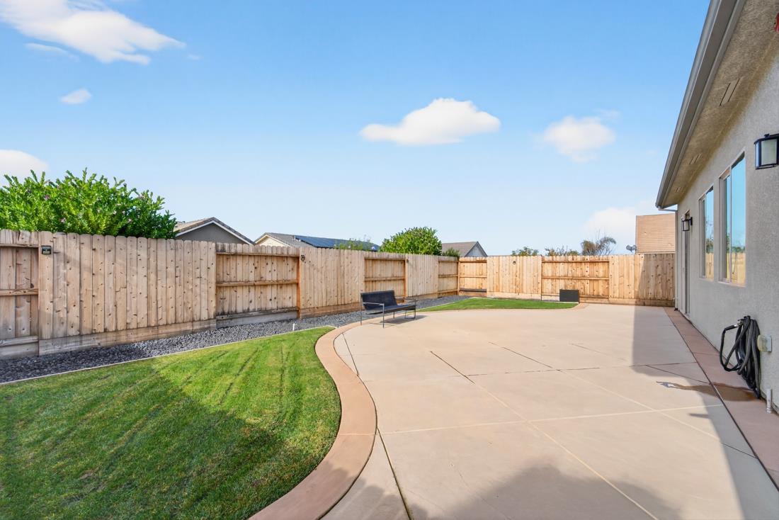 Detail Gallery Image 38 of 47 For 1650 Clover Ct, Hollister,  CA 95023 - 3 Beds | 2/1 Baths