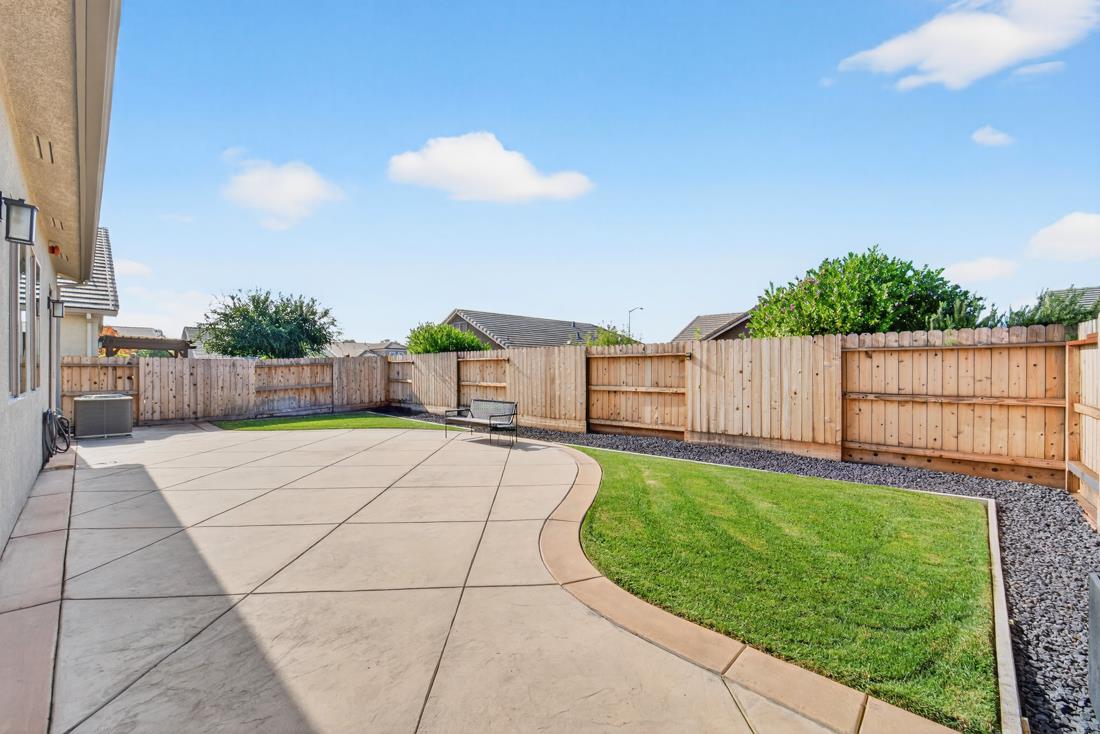 Detail Gallery Image 41 of 47 For 1650 Clover Ct, Hollister,  CA 95023 - 3 Beds | 2/1 Baths