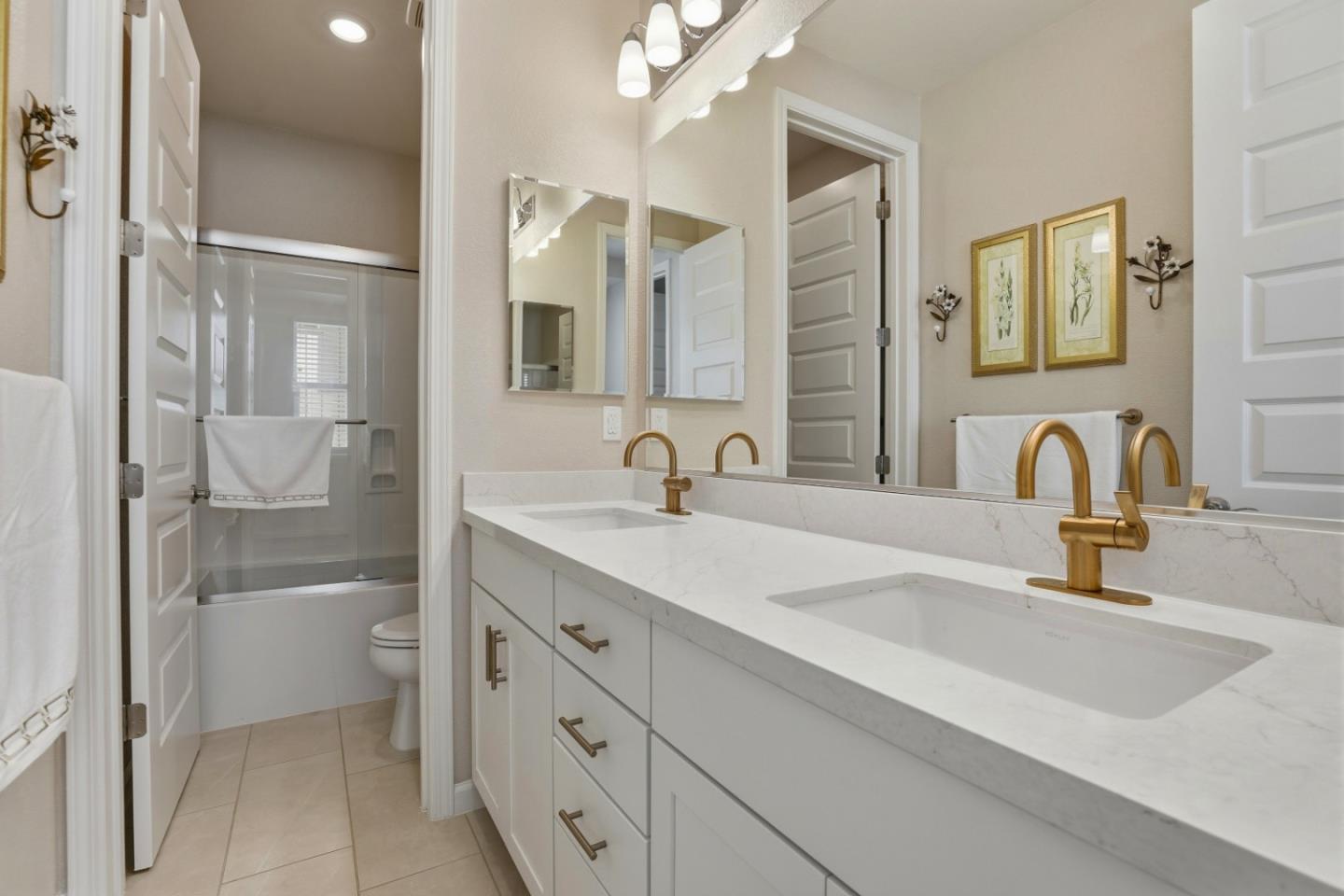 Detail Gallery Image 22 of 27 For 6385 Paysar Ln, Gilroy,  CA 95020 - 3 Beds | 2/1 Baths