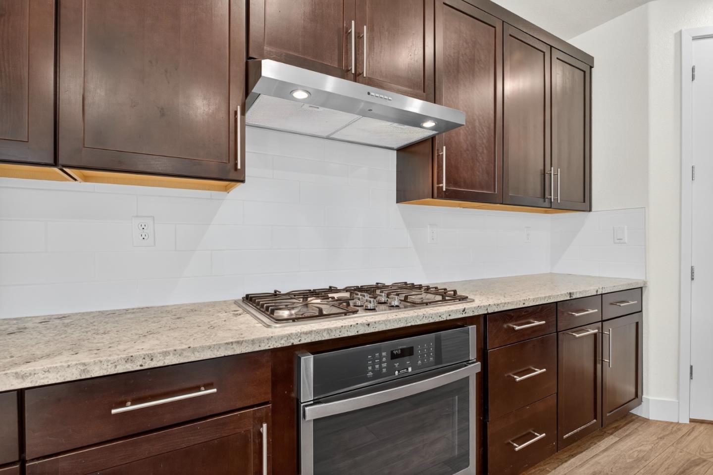 Detail Gallery Image 26 of 66 For 6640 Silverleaf Ct, Tracy,  CA 95377 - 5 Beds | 3/1 Baths