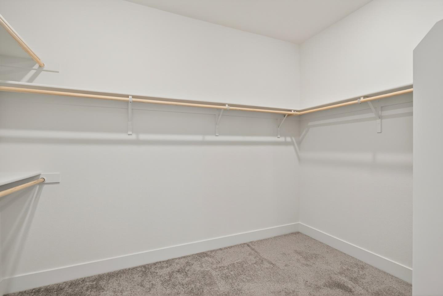 Detail Gallery Image 46 of 66 For 6640 Silverleaf Ct, Tracy,  CA 95377 - 5 Beds | 3/1 Baths