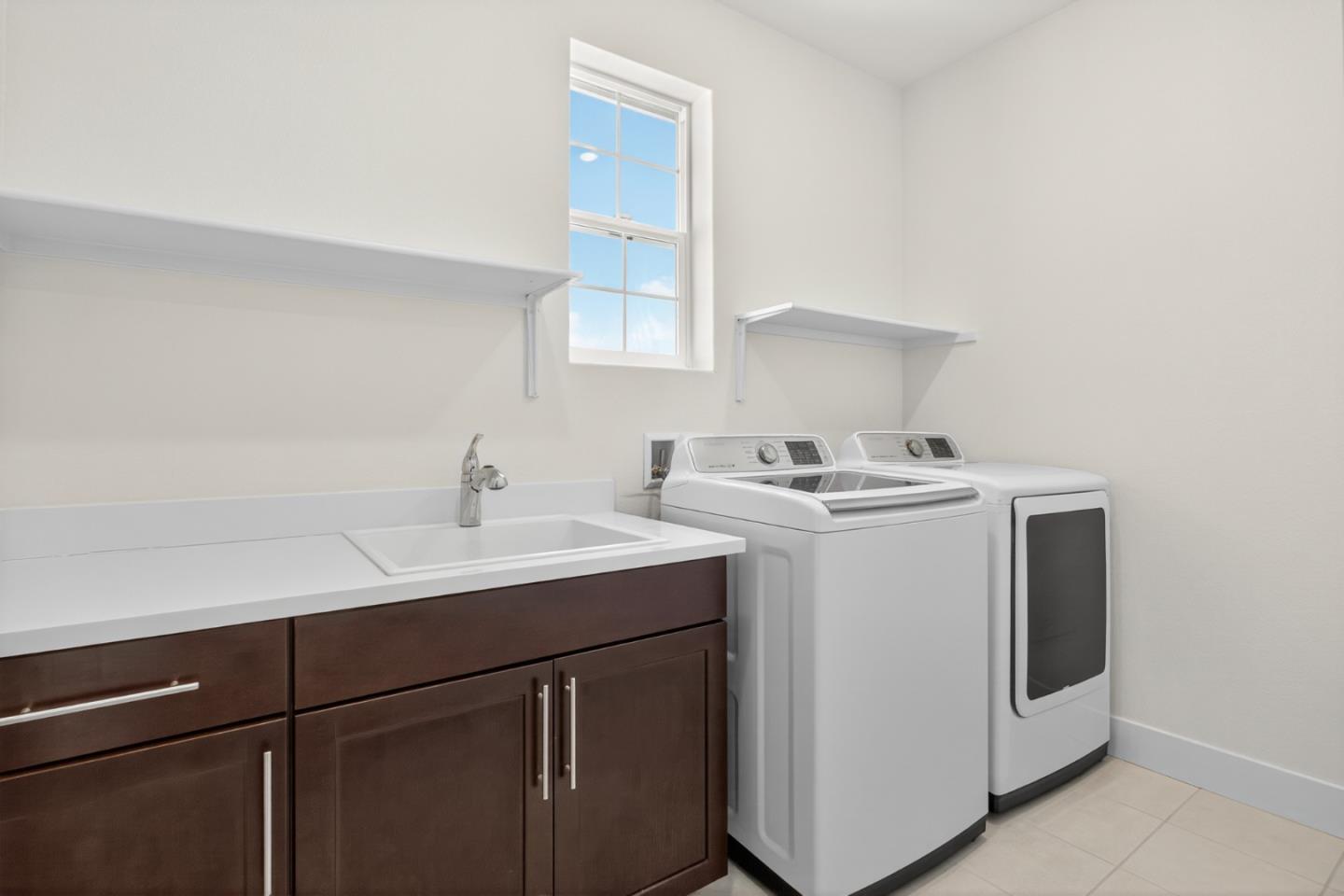 Detail Gallery Image 58 of 66 For 6640 Silverleaf Ct, Tracy,  CA 95377 - 5 Beds | 3/1 Baths