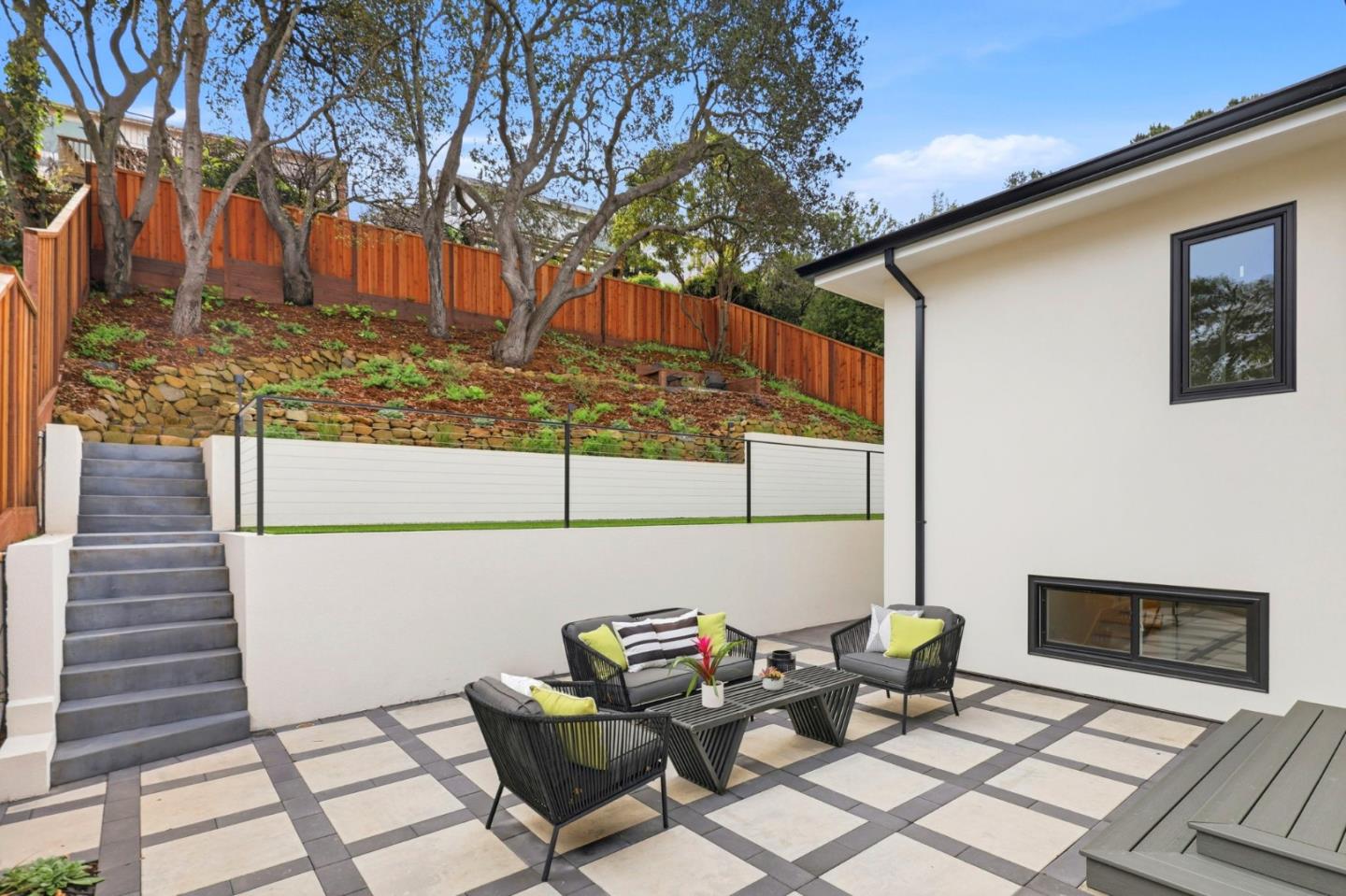 Detail Gallery Image 26 of 37 For 275 41st Ave, San Mateo,  CA 94403 - 4 Beds | 3 Baths