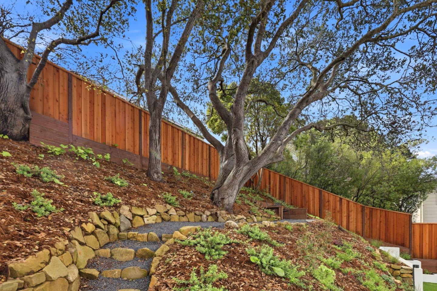 Detail Gallery Image 34 of 37 For 275 41st Ave, San Mateo,  CA 94403 - 4 Beds | 3 Baths