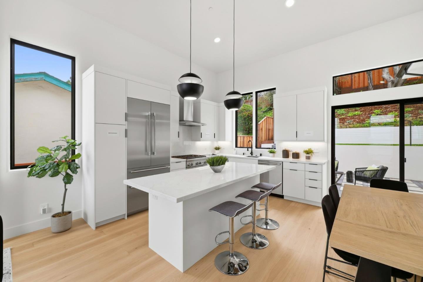 Detail Gallery Image 5 of 37 For 275 41st Ave, San Mateo,  CA 94403 - 4 Beds | 3 Baths