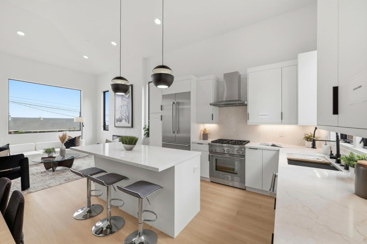 Detail Gallery Image 7 of 37 For 275 41st Ave, San Mateo,  CA 94403 - 4 Beds | 3 Baths