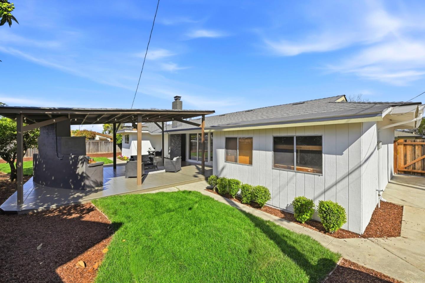 Detail Gallery Image 22 of 24 For 1115 Holmes Ave, Campbell,  CA 95008 - 3 Beds | 2 Baths