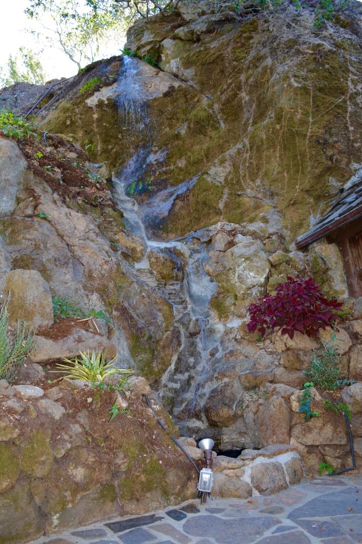 Detail Gallery Image 31 of 37 For 3035 Canyon Rd, Burlingame,  CA 94010 - 5 Beds | 4 Baths