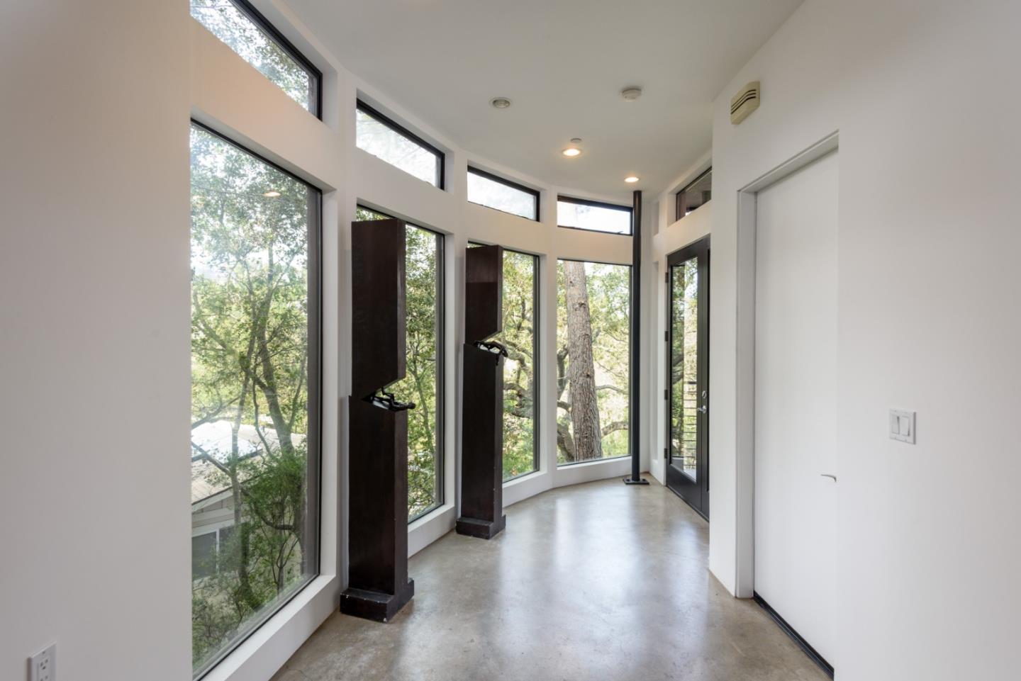 Detail Gallery Image 2 of 24 For 239 Manor Dr, San Carlos,  CA 94070 - 2 Beds | 2 Baths