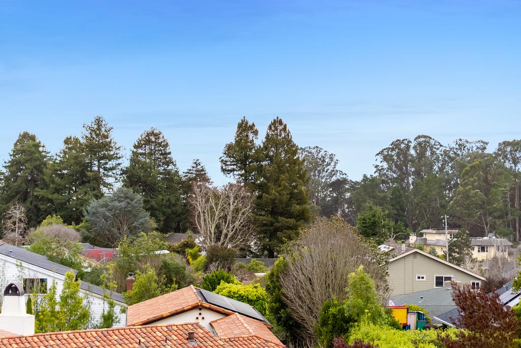 Detail Gallery Image 23 of 50 For 600 Saint Andrews Dr, Aptos,  CA 95003 - 4 Beds | 3/1 Baths