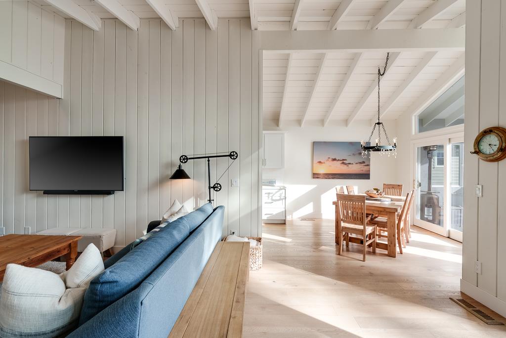 Detail Gallery Image 7 of 50 For 600 Saint Andrews Dr, Aptos,  CA 95003 - 4 Beds | 3/1 Baths