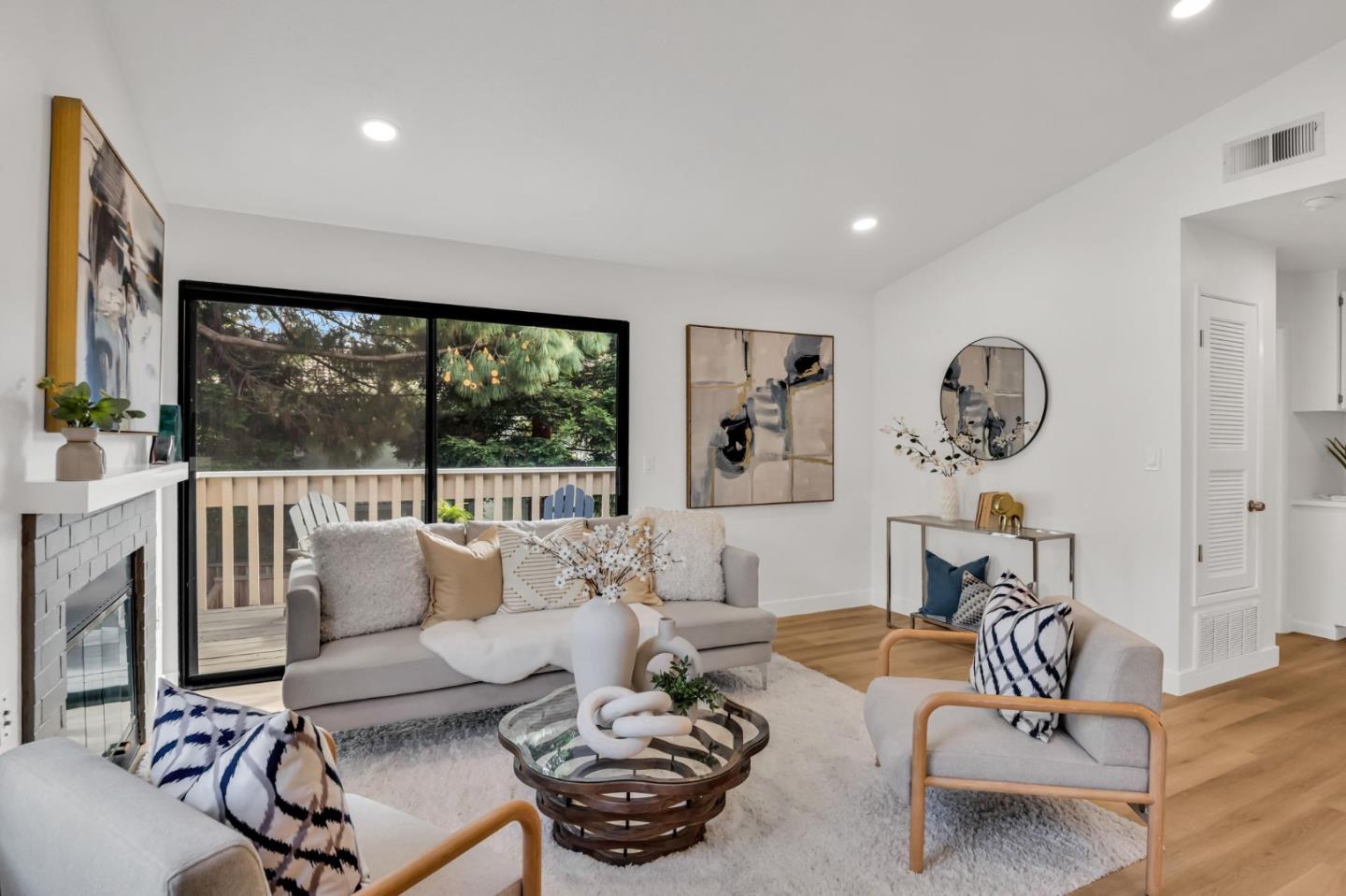 Detail Gallery Image 5 of 30 For 34631 Pueblo Ter, Fremont,  CA 94555 - 2 Beds | 2 Baths