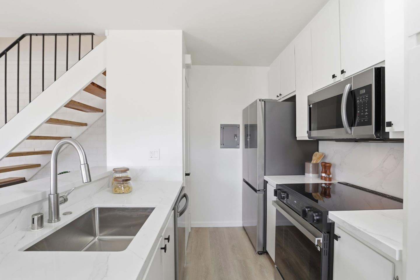 Photo #8: ML82036477 Listing: Photo #8